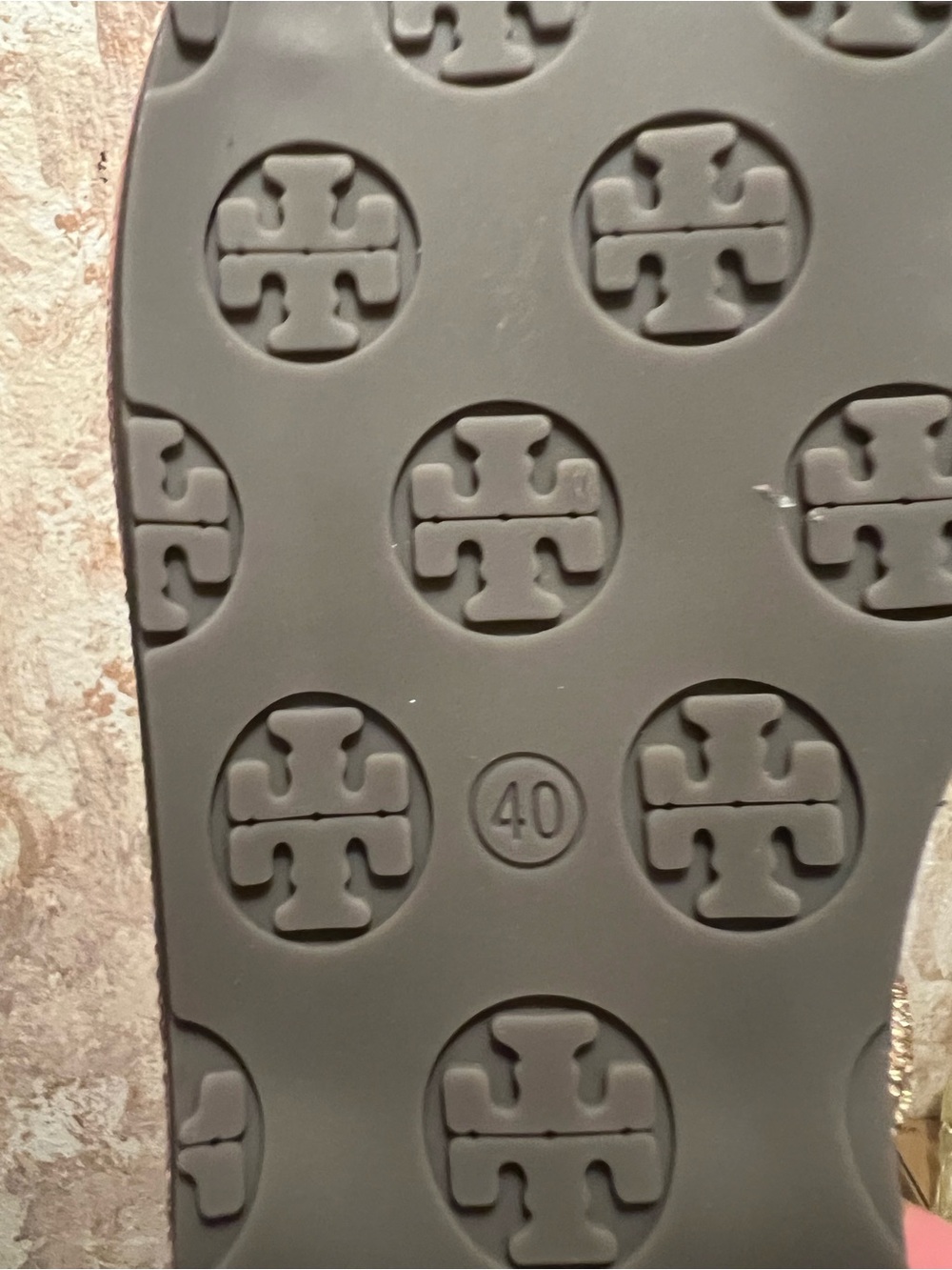 Tory Burch Rose Gold Crystal Logo Thong Sandals - Picture 6 of 6